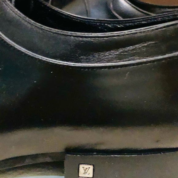 Louis Vuitton Men's Lambskin Derby Lace up Loafers (size 81/2 ) - Picture 3 of 6